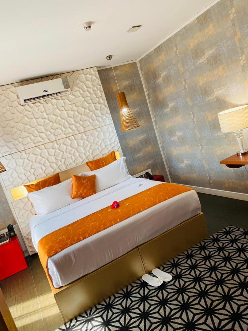 Boun'S Hotel Yaounde Luaran gambar