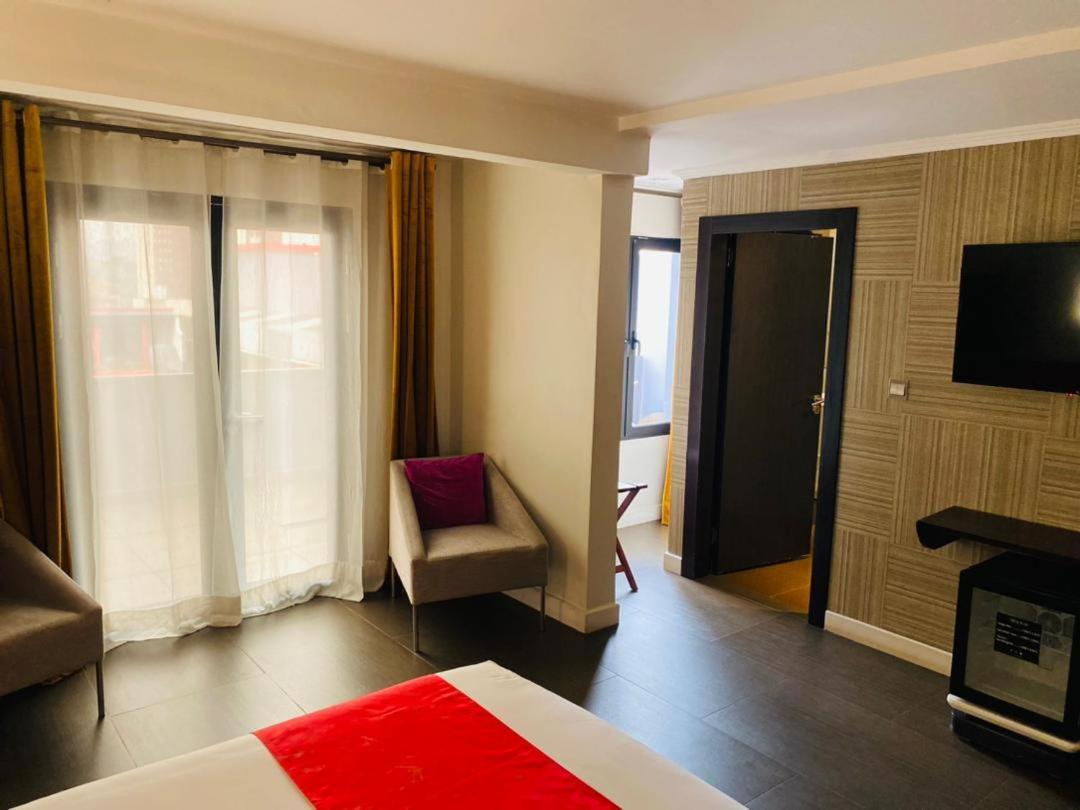 Boun'S Hotel Yaounde Luaran gambar