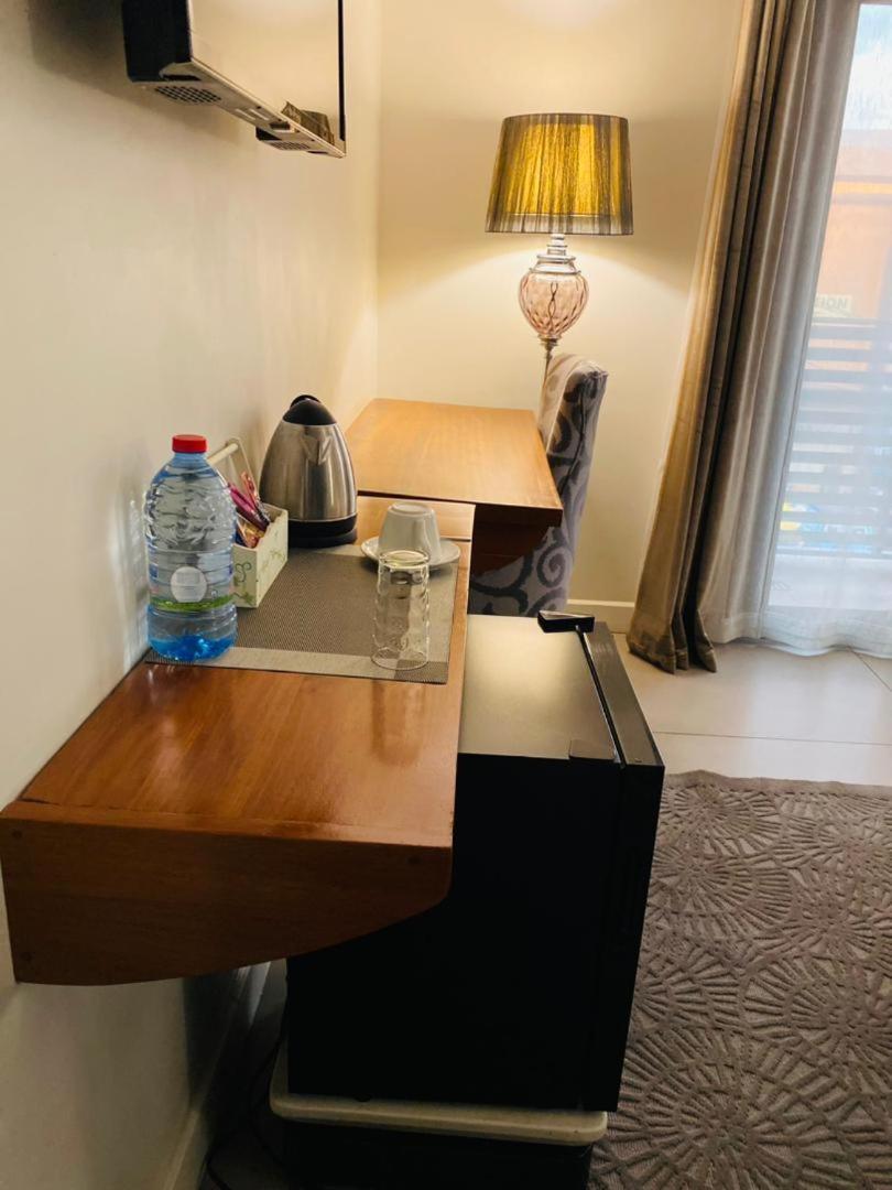 Boun'S Hotel Yaounde Luaran gambar
